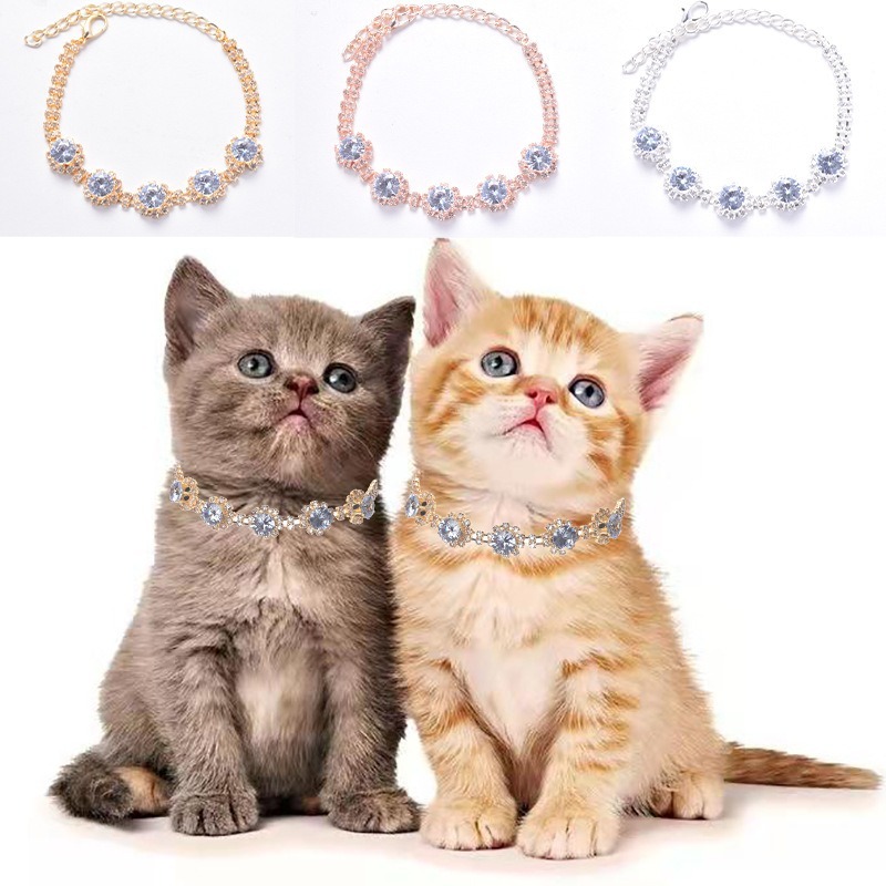 Hollow Copper Rhinestone Collar for Cats and Dogs