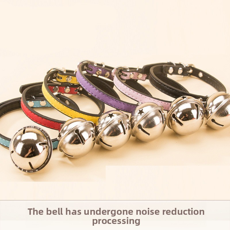 Elegant Breathable Pet Collar with Alloy Paw Print
