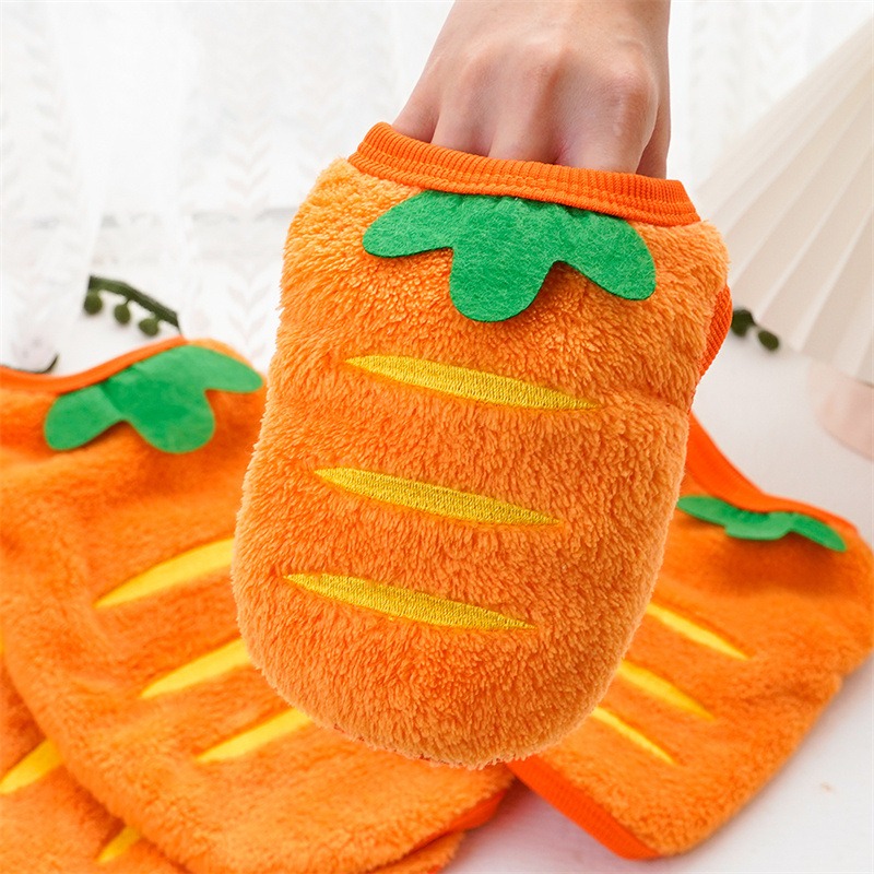 Flannel Carrot Pattern Vest for Cats in Winter