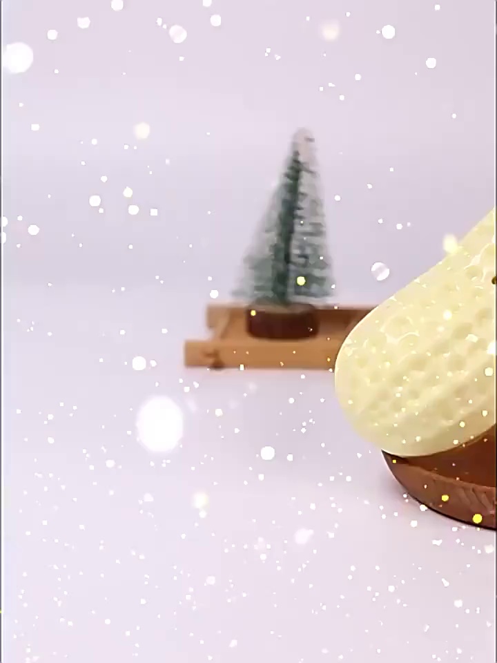 Sounding Peanut PVC Dog Chew Toy for Teeth