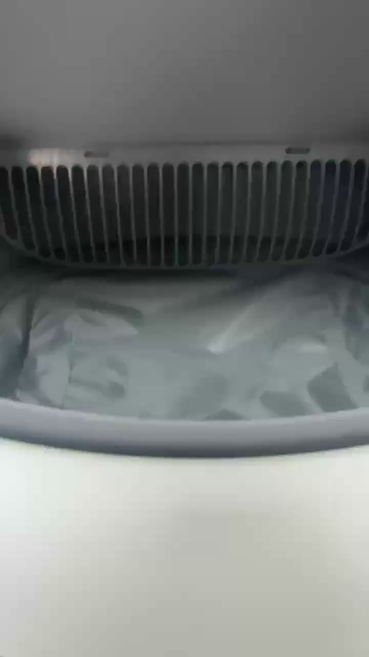 Automatic Smart Cat Litter Box with Deodorizing Function