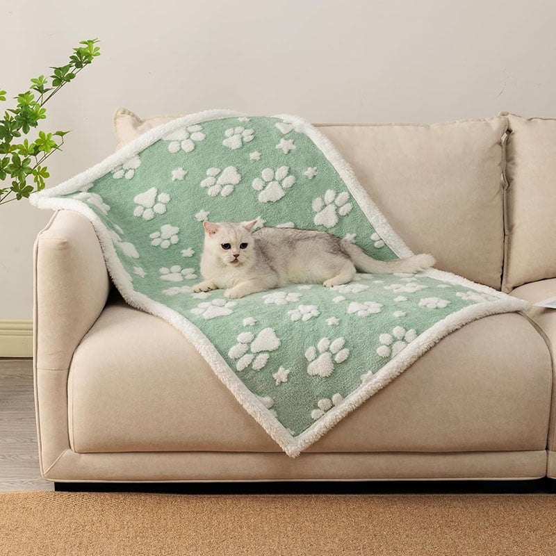 Sherpa Lined Waterproof Kennel Blanket